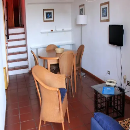 Couple Retreat In Sardinia With Pool Apartamento Cannigione