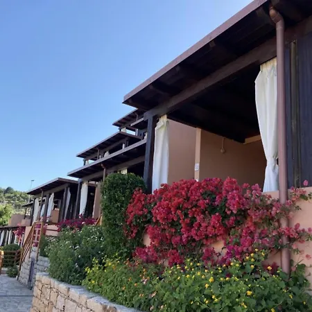Couple Retreat In Sardinia With Pool Apartamento *