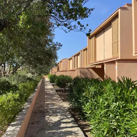 Apartamento Couple Retreat In Sardinia With Pool *